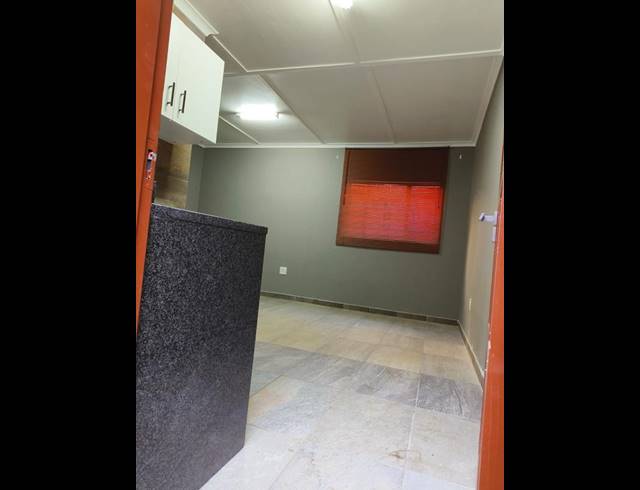 1 BEDROOM PROPERTY TO RENT IN KENSINGTON